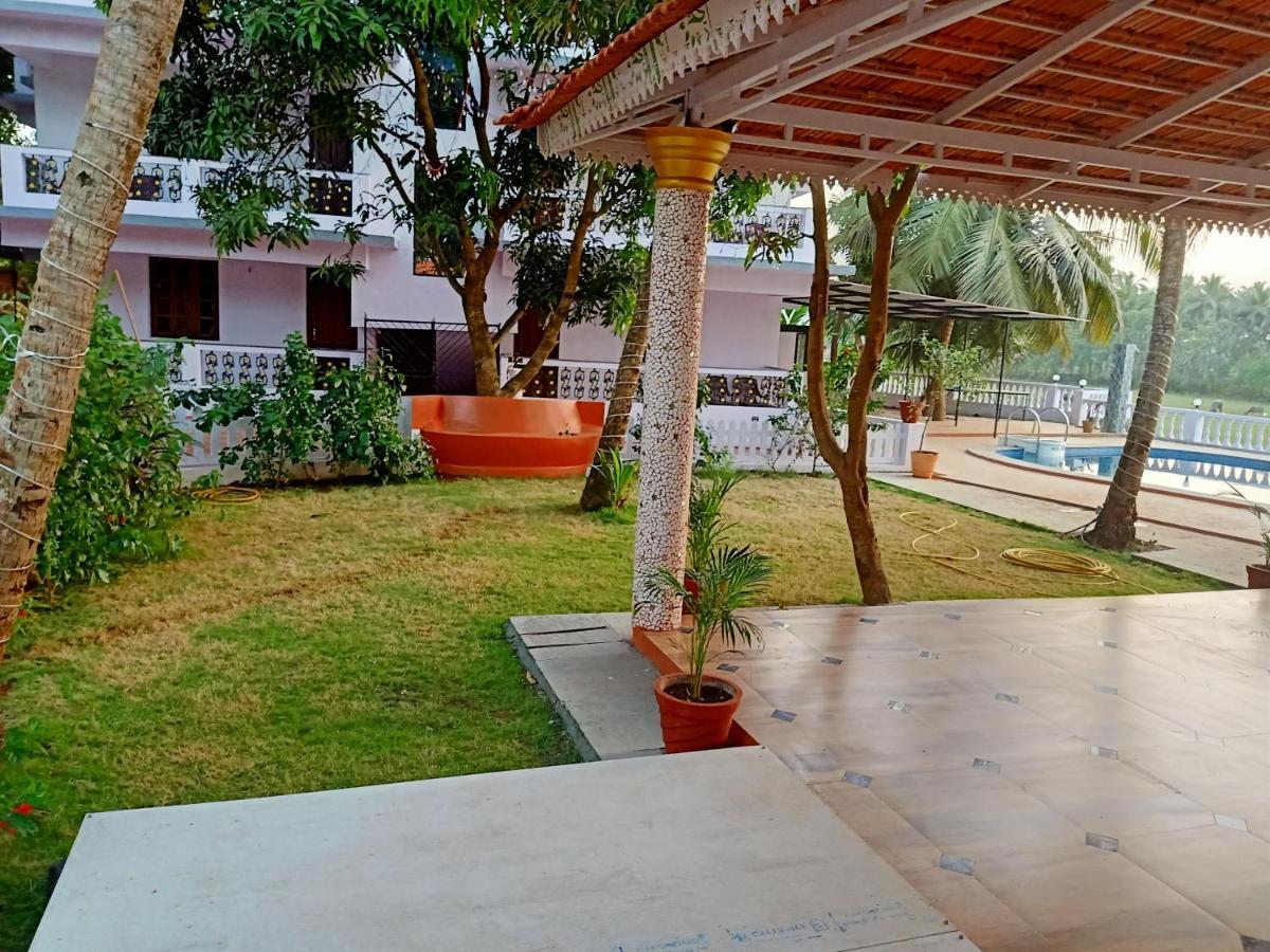 Rendezvous Place- Luxurious Apartment Varca Exterior photo